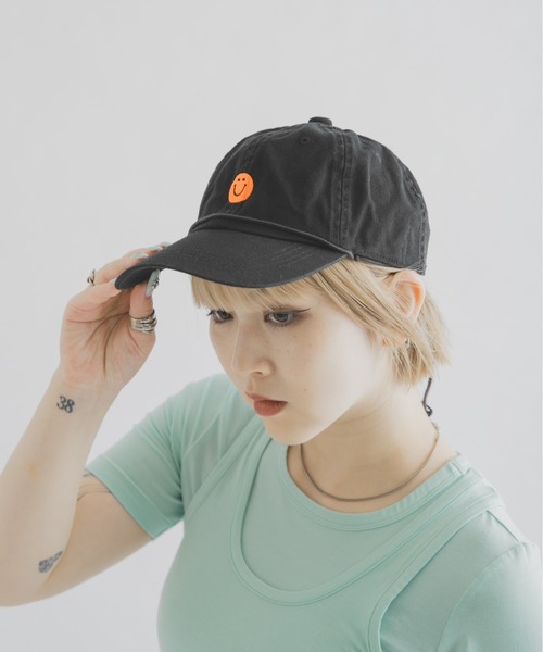 THE GOODLAND MARKET(ザグッドランドマーケット)の「That’s THATS THE SMILE CAP(キャップ・メンズ・ベージュ/ホワイト/ブラック・FREE)」の3枚目の写真