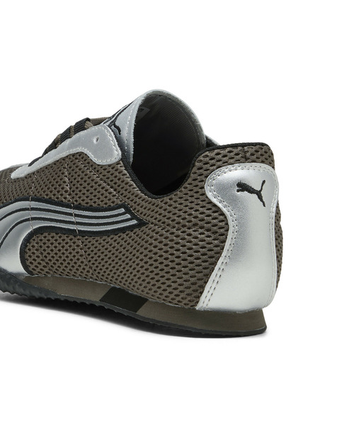 PUMA(プーマ)の「PUMA プーマ ユニセックス Hストリート OG スニーカー(スニーカー・メンズ・ブルー系その他/ダークネイビー/グレー系その他3/ブロンズ・29.0cm/28.5cm/26.5cm/26.0cm/25.5cm/28.0cm/27.5cm/25.0cm/23.5cm/27.0cm/30.0cm/22.0cm/22.5cm/23.0cm/24.0cm/24.5cm)」の13枚目の写真