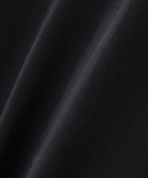 YLEVE(イレーヴ)の「YLEVE / SILK NYLON ONEPIECE(ワンピース・レディース・ブルー/ブラック・1)」の3枚目の写真