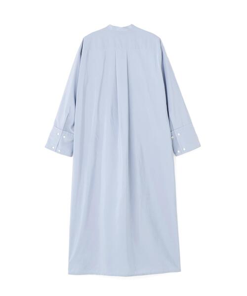 YLEVE(イレーヴ)の「YLEVE / SILK NYLON ONEPIECE(ワンピース・レディース・ブルー/ブラック・1)」の4枚目の写真