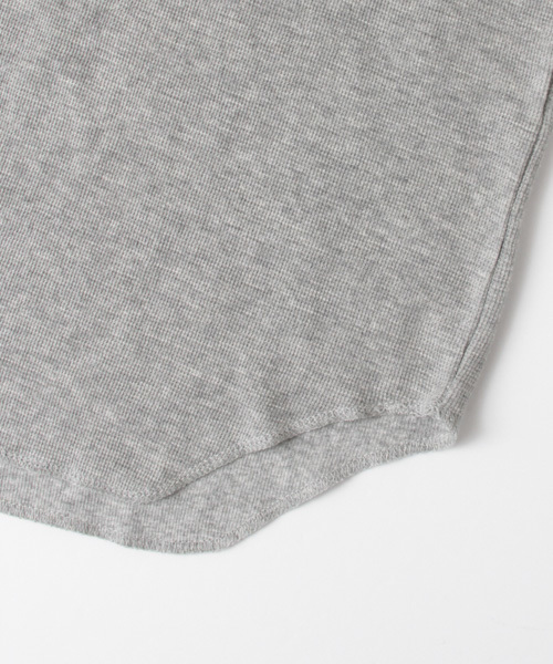 URBAN RESEARCH（アーバンリサーチ）の「クルーネックワッフルビックロングTシャツ（Tシャツ/カットソー・メンズ・ホワイト/カーキ/ベージュ/ネイビー/グレー・SMALL/MEDIUM/LARGE）」の22枚目の写真