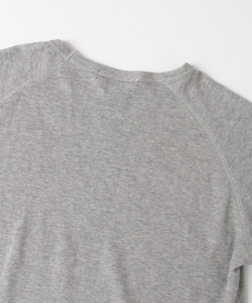 URBAN RESEARCH（アーバンリサーチ）の「クルーネックワッフルビックロングTシャツ（Tシャツ/カットソー・メンズ・ホワイト/カーキ/ベージュ/ネイビー/グレー・SMALL/MEDIUM/LARGE）」の11枚目の写真