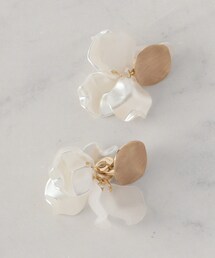 grove | フラワー透かしイヤリング(イヤリング)