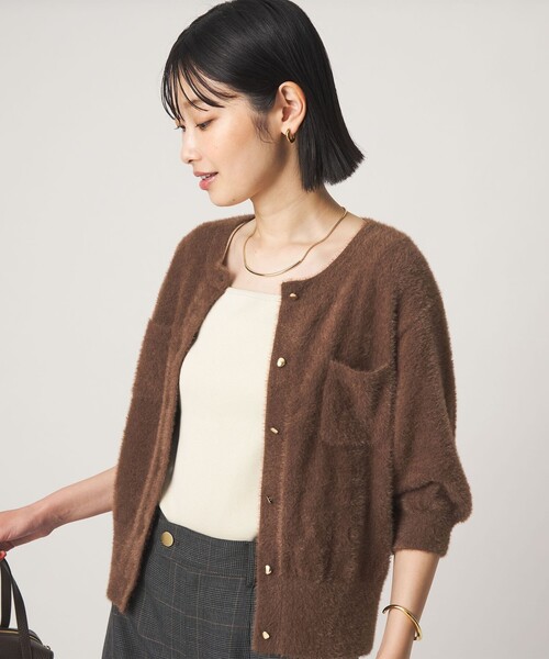 green label relaxing(グリーンレーベルリラクシング)の「フラッフフェザー ハーフスリーブ ニット カーディガン(カーディガン/ボレロ・レディース・ブラウン/ライム/ダークグレー/オフホワイト・FREE)」の3枚目の写真