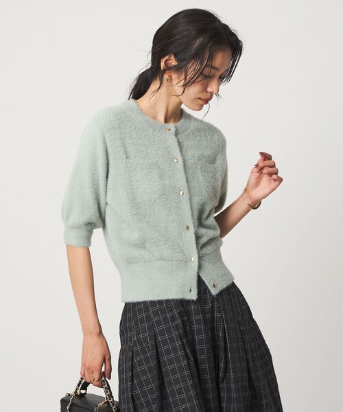 green label relaxing(グリーンレーベルリラクシング)の「フラッフフェザー ハーフスリーブ ニット カーディガン(カーディガン/ボレロ・レディース・ブラウン/ライム/ダークグレー/オフホワイト・FREE)」の20枚目の写真