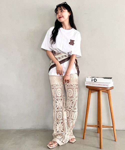 wears(ウェアーズ)の「【綿100%・オーバーサイズ】wearsオリジナルロゴプリントTシャツ 半袖T(Tシャツ/カットソー・レディース・レッド/ブルー・FREE)」の18枚目の写真