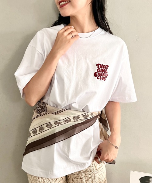 wears(ウェアーズ)の「【綿100%・オーバーサイズ】wearsオリジナルロゴプリントTシャツ 半袖T(Tシャツ/カットソー・レディース・レッド/ブルー・FREE)」の22枚目の写真