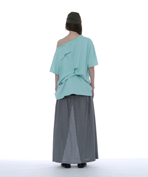 PARTIMENTO WOMEN(パルティメントウィメン)の「ドレープピンタックアシンメトリートップ_スカイ(Tシャツ/カットソー・レディース・その他・SMALL/MEDIUM)」の4枚目の写真
