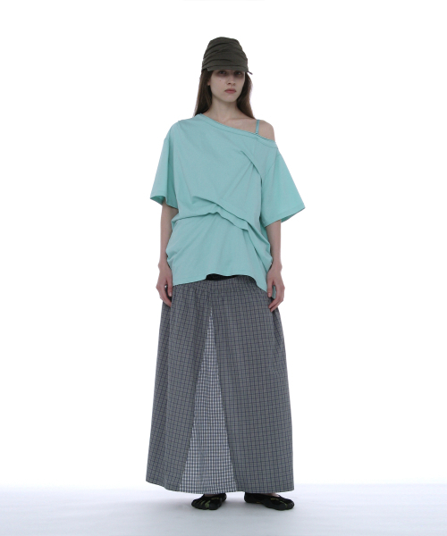 PARTIMENTO WOMEN(パルティメントウィメン)の「ドレープピンタックアシンメトリートップ_スカイ(Tシャツ/カットソー・レディース・その他・SMALL/MEDIUM)」の5枚目の写真