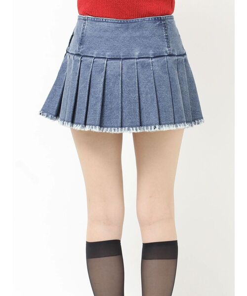 Now me. by NYLON JAPAN(ナウミーバイナイロンジャパン)の「デニムプリーツスカート(スカート・レディース・ブルー/ブラック・SMALL/MEDIUM)」の20枚目の写真