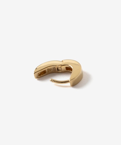 TOM WOOD（トムウッド）の「【TOM WOOD / トムウッド】Beck Huggies Gold / ベック ハギーズ フープ ピアス  ゴールド（ピアス（両耳用）・レディース・ゴールド・FREE）」の4枚目の写真