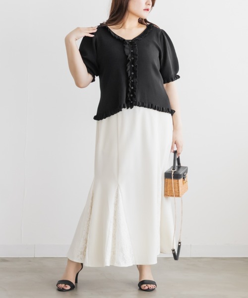 CLETTE(クレット)の「Vネックフリルニット(ニット/セーター・レディース・ラベンダー/ピンク/ブラック・3L/4L/LL)」の12枚目の写真