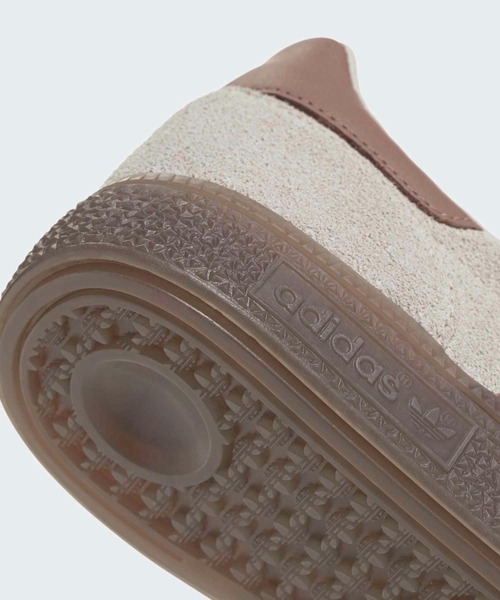 adidas(アディダス)の「ハンドボール スペツィアル / HANDBALL SPEZIAL / アディダスオリジナルス adidas Originals(スニーカー・レディース・ベージュ・24.0cm/22.0cm/22.5cm/23.0cm/23.5cm/27.0cm/26.0cm/26.5cm/24.5cm/25.0cm/25.5cm/27.5cm/28.0cm)」の8枚目の写真