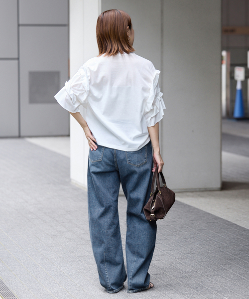 IENA(イエナ)の「《別注カラーあり/》YANUK/ヤヌーク LAURA デニムパンツ(デニムパンツ・レディース・ブルー/ブラック・26/22/23/24/25)」の4枚目の写真