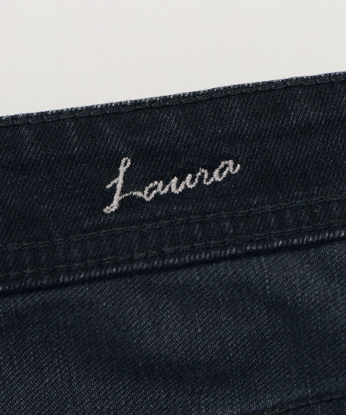IENA(イエナ)の「《別注カラーあり/》YANUK/ヤヌーク LAURA デニムパンツ(デニムパンツ・レディース・ブルー/ブラック・26/22/23/24/25)」の20枚目の写真