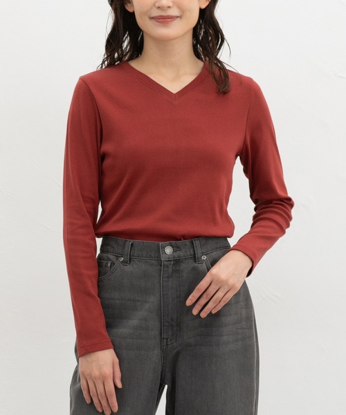 Honeys(ハニーズ)の「オーガニックVネックT(Tシャツ/カットソー・レディース・ブラック/ネイビー系1/ダークグリーン/ベージュ系その他2/ダークオレンジ・M/L/LL)」の5枚目の写真