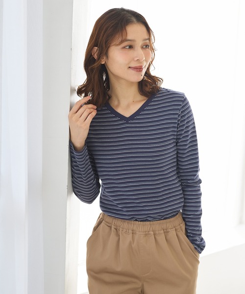 Honeys(ハニーズ)の「オーガニックVネックT(Tシャツ/カットソー・レディース・ブラック/ネイビー系1/ダークグリーン/ベージュ系その他2/ダークオレンジ・M/L/LL)」の16枚目の写真