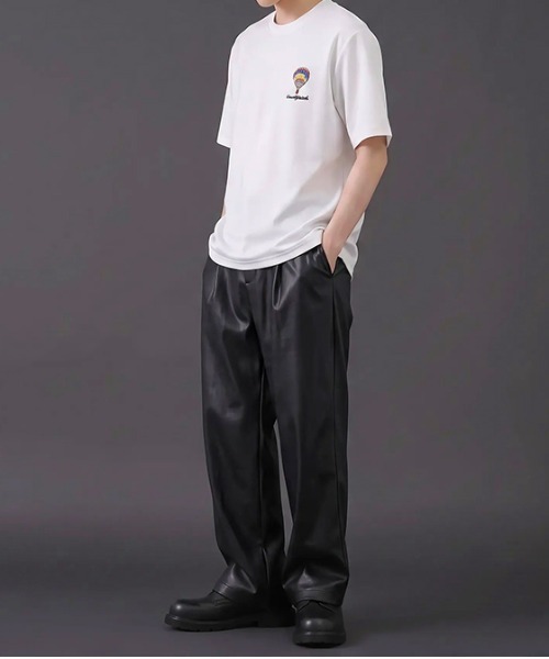 revertical(リバーティカル)の「気球 アートグラフィック バックプリント 半袖Tシャツ(Tシャツ/カットソー・メンズ・ブラック/ホワイト・MEDIUM/LARGE)」の6枚目の写真