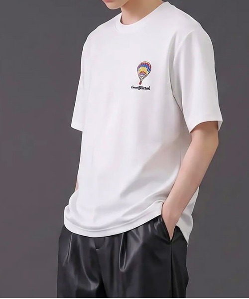 revertical(リバーティカル)の「気球 アートグラフィック バックプリント 半袖Tシャツ(Tシャツ/カットソー・メンズ・ブラック/ホワイト・MEDIUM/LARGE)」の4枚目の写真