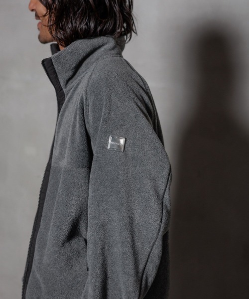 HEREIAM(ヘレイアム)の「【HEREIAM MEN】フリースジップアップ(ブルゾン・メンズ・ブラック/グレー・MEDIUM/LARGE)」の8枚目の写真