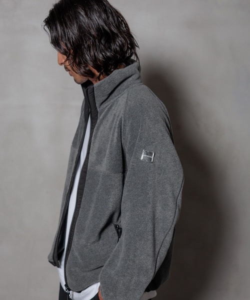HEREIAM(ヘレイアム)の「【HEREIAM MEN】フリースジップアップ(ブルゾン・メンズ・ブラック/グレー・MEDIUM/LARGE)」の10枚目の写真