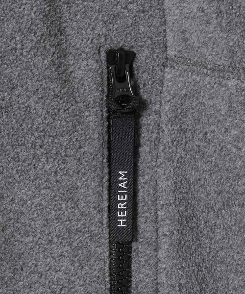 HEREIAM(ヘレイアム)の「【HEREIAM MEN】フリースジップアップ(ブルゾン・メンズ・ブラック/グレー・MEDIUM/LARGE)」の21枚目の写真