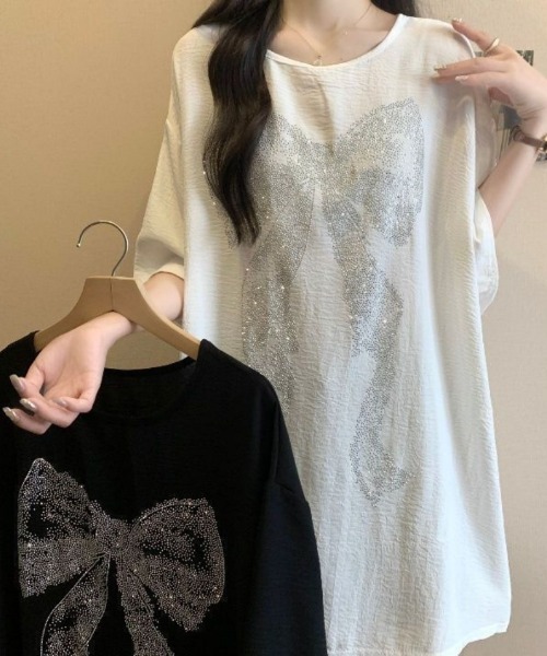 Ritzy(リッツィー)の「リボンプリント柄・オーバーサイズ半袖Tシャツ(Tシャツ/カットソー・レディース・ホワイト/ブラック・LARGE/MEDIUM)」の6枚目の写真