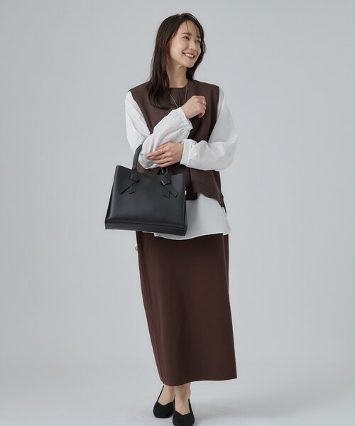 SHOO・LA・RUE(シューラルー)の「【2WAY】一枚革風3層トートバッグ(トートバッグ・レディース・ブラック/ベージュ系その他7/ベージュ系4・00)」の5枚目の写真