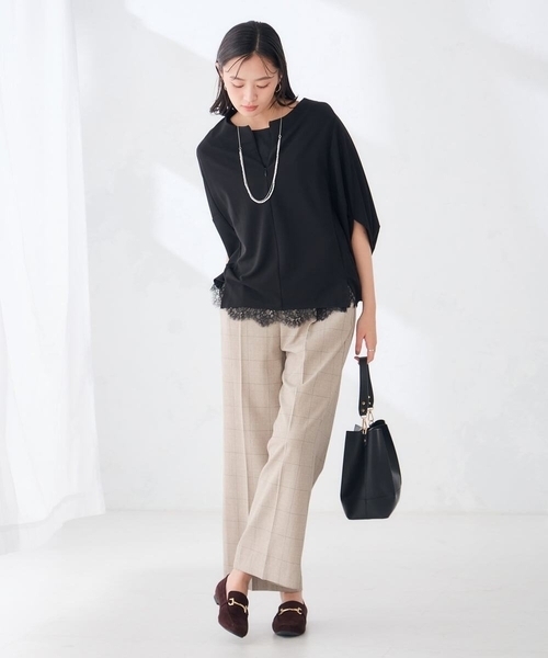 a.v.v(アーヴェヴェ)の「レース ヘム ロンT(Tシャツ/カットソー・レディース・ブラック/ホワイト・38/40/36)」の18枚目の写真