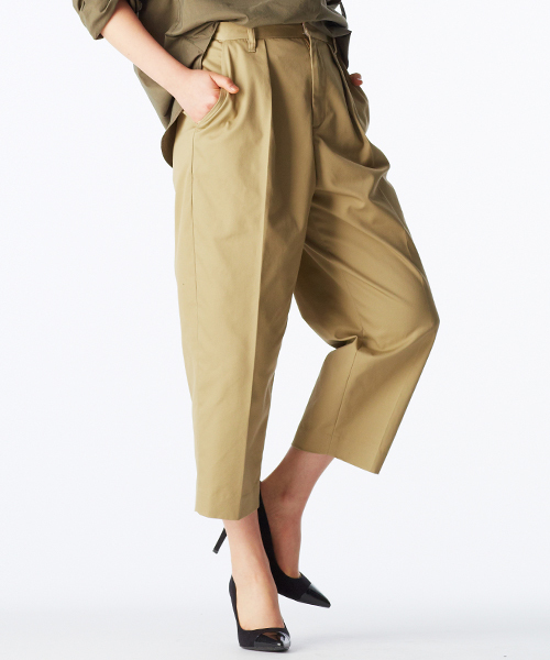 IEDIT（イディット）の「【股下丈が選べる】ＩＥＤＩＴレーベルコレクション　美マテリアルで上品に仕上げたウエポンチノコクーンパンツ　 　（チノパンツ・レディース・ネイビー/ベージュ・8/3/10/6/13/16/1/12/7/15 /2/9/11/14/4/5）」の12枚目の写真