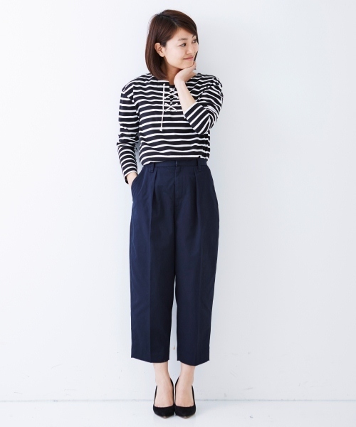 IEDIT（イディット）の「【股下丈が選べる】ＩＥＤＩＴレーベルコレクション　美マテリアルで上品に仕上げたウエポンチノコクーンパンツ　 　（チノパンツ・レディース・ネイビー/ベージュ・8/3/10/6/13/16/1/12/7/15 /2/9/11/14/4/5）」の9枚目の写真