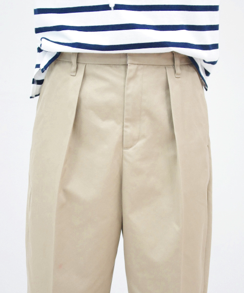 IEDIT（イディット）の「【股下丈が選べる】ＩＥＤＩＴレーベルコレクション　美マテリアルで上品に仕上げたウエポンチノコクーンパンツ　 　（チノパンツ・レディース・ネイビー/ベージュ・8/3/10/6/13/16/1/12/7/15 /2/9/11/14/4/5）」の17枚目の写真