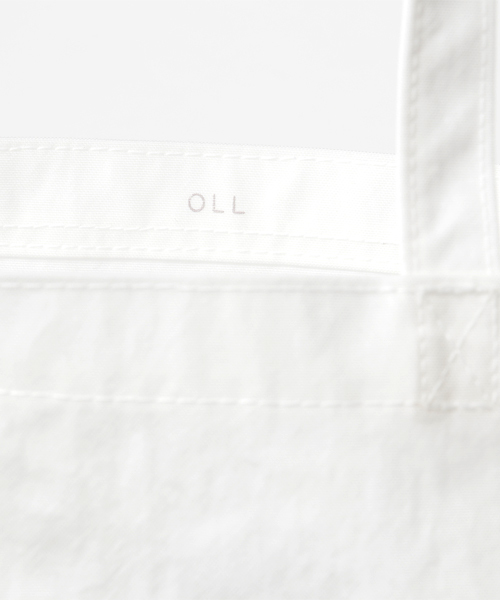 HIGHTIDE(ハイタイド)の「OLL オール トートバッグ A4サイズ対応(トートバッグ・メンズ・ホワイト/チャコールグレー・FREE)」の7枚目の写真