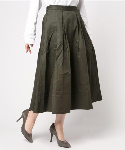 MERLOT(メルロー)の「サッシュベルト付きタックフレアミディスカート643-6527(スカート・レディース・ベージュ/レッド/カーキ/ブラック・FREE)」の13枚目の写真