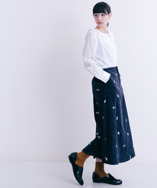 MERLOT（メルロー）の「うしろからパンダ刺繍スカート2426（スカート・レディース・ネイビー/キャメル・FREE）」の7枚目の写真