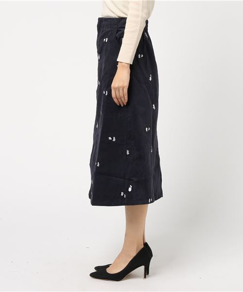 MERLOT（メルロー）の「うしろからパンダ刺繍スカート2426（スカート・レディース・ネイビー/キャメル・FREE）」の14枚目の写真