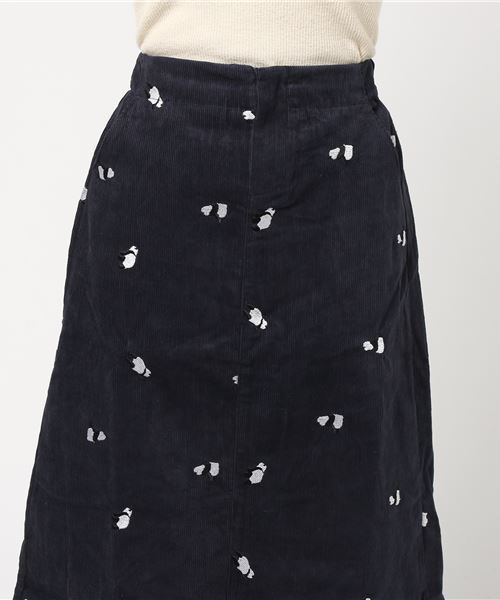 MERLOT（メルロー）の「うしろからパンダ刺繍スカート2426（スカート・レディース・ネイビー/キャメル・FREE）」の11枚目の写真