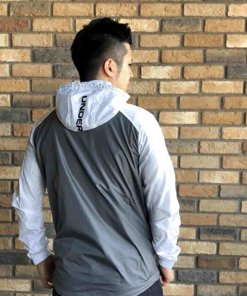 UNDER ARMOUR（アンダーアーマー）の「メンズ ライフスタイルウィンドブレーカー / スポーツスタイルウィンドブレーカー（マウンテンパーカー・メンズ・ネイビー/イエロー×グレー/ブラック/ホワイト・L/M/S/XXL/XL）」の9枚目の写真