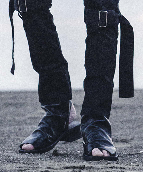 NO ID.（ノーアイディ）の「mko6608-ｵｰﾌﾟﾝﾄｩﾄﾞﾚｰﾌﾟﾌﾞｰﾂ（ブーツ）」 - WEAR