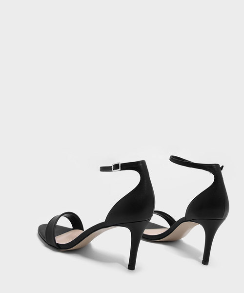 CHARLES & KEITH(チャールズ & キース)の「アンクルストラップヒール / ANKLE STRAP HEELS(パンプス・レディース・グリーン/ブラック/レッド・22.5cm/23.5cm/24.5cm/23cm/25cm)」の6枚目の写真