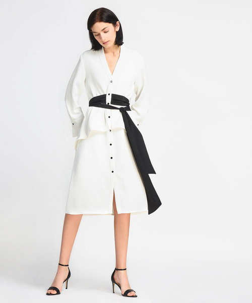 CHARLES & KEITH(チャールズ & キース)の「アンクルストラップヒール / ANKLE STRAP HEELS(パンプス・レディース・グリーン/ブラック/レッド・22.5cm/23.5cm/24.5cm/23cm/25cm)」の8枚目の写真