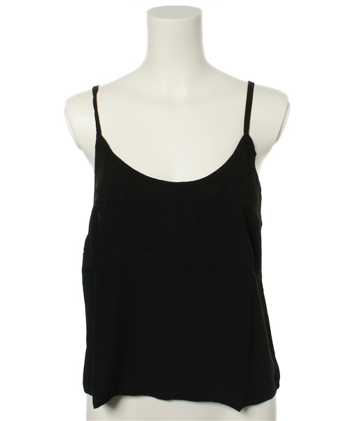 ROSE BUD（ローズバッド）の「(BRANDY&MELVILLE)MR809-68S OPEN BACK CAMI TOP（キャミソール・レディース・ブラック/ホワイト系その他/オリーブ・SMALL）」の2枚目の写真