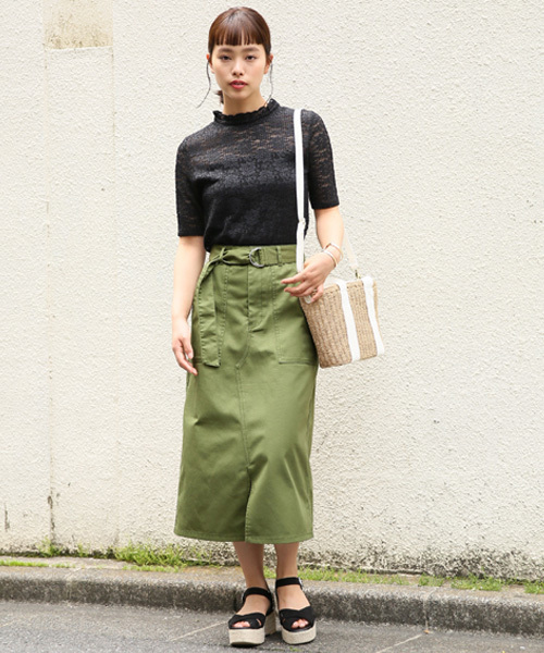 LOWRYS FARM（ローリーズファーム）の「ベルトツキベーカーロングスカート　796424（スカート・レディース・ブルー/ブラック/カーキ・LARGE/MEDIUM）」の16枚目の写真