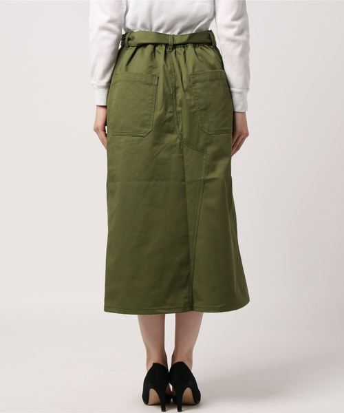 LOWRYS FARM（ローリーズファーム）の「ベルトツキベーカーロングスカート　796424（スカート・レディース・ブルー/ブラック/カーキ・LARGE/MEDIUM）」の4枚目の写真