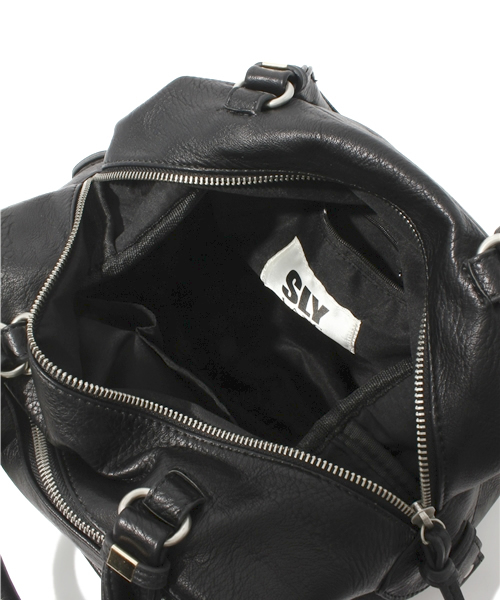 SLY LANG(スライラング)の「スクエアミニボストンBAG(ボストンバッグ・レディース・ブラック/ネイビー・FREE)」の8枚目の写真