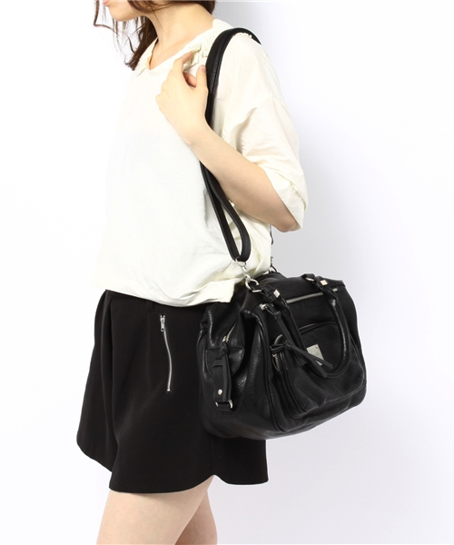 SLY LANG(スライラング)の「スクエアミニボストンBAG(ボストンバッグ・レディース・ブラック/ネイビー・FREE)」の11枚目の写真