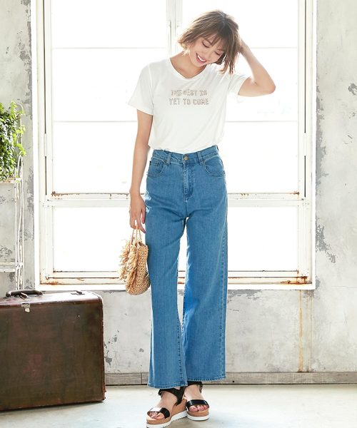 KOBE LETTUCE（コウベレタス）の「[選べる2TYPE]ロゴプリントUネックTシャツトップス＊レディース/半袖[C3330]神戸レタス（Tシャツ/カットソー・レディース・ブラック/ネイビー/オフホワイト/ホワイト系その他/ブラック系その他/ブルー系その他・FREE）」の9枚目の写真