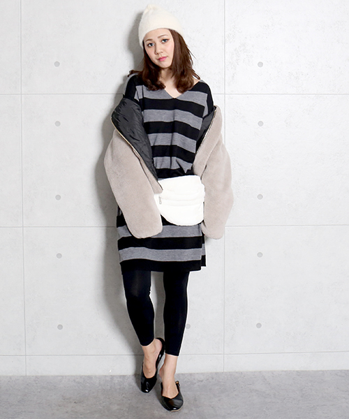 n'ee-ne(ネーネ)の「ボーダーニットワンピース(ワンピース・レディース・ブラック×グレー/ベージュ/ネイビー・M/L)」の7枚目の写真