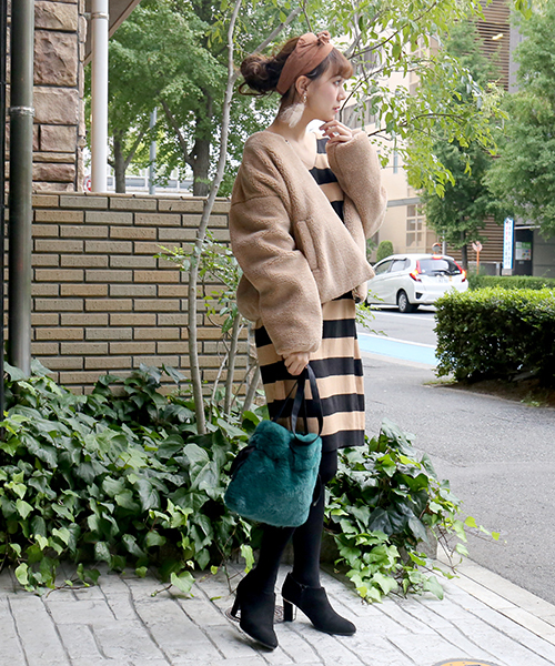 n'ee-ne(ネーネ)の「ボーダーニットワンピース(ワンピース・レディース・ブラック×グレー/ベージュ/ネイビー・M/L)」の22枚目の写真