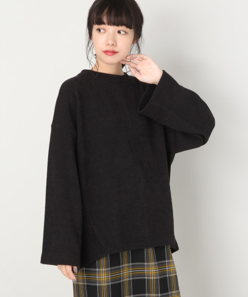 LOWRYS FARM(ローリーズファーム)の「キノウサカリバプルオーバー 810429(Tシャツ/カットソー・レディース・ブラック/ベージュ/オフホワイト/グリーン/バーガンディー・MEDIUM/LARGE)」の3枚目の写真